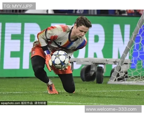 拜仁与汉堡接近达成协议终止佩雷茨租借球员将外租至南安普顿