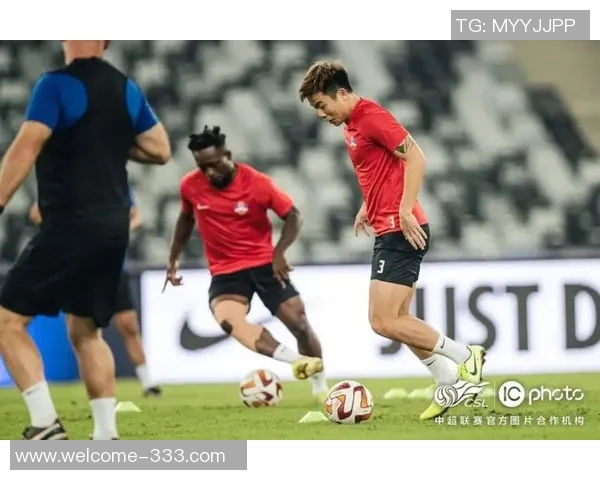 圣诞狂欢即将开启28队激战14组强强对决你最期待哪场精彩赛事